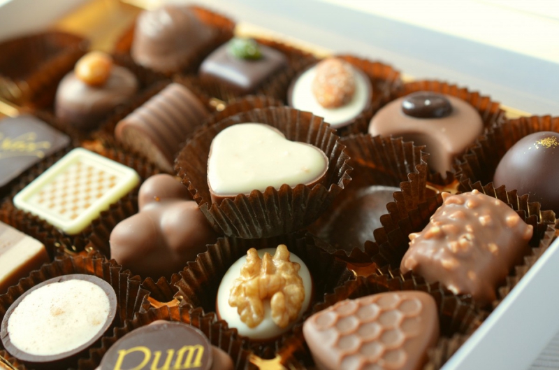 chocolaterie-CHATEAUVERT-min_chocolates_food_candy_calories_nibble_chocolate_heart-782043